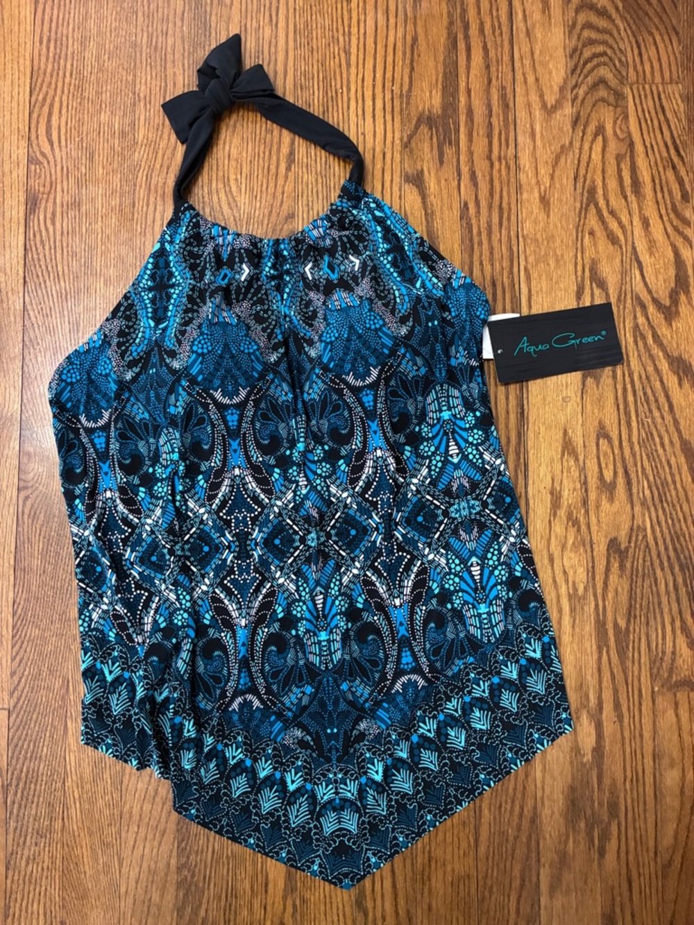 NWT Aqua Green Black & Teal Patterned Halter tankini swim top size XL